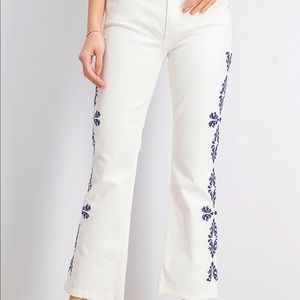 MANGO Denim - Trumpet Jeans
